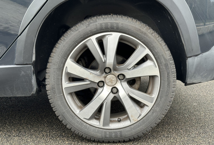 Peugeot 2008 Crossway 1.2 THP 110 ch EAT6 / Toit Panoramique / Camera / Carplay / Entretien complet