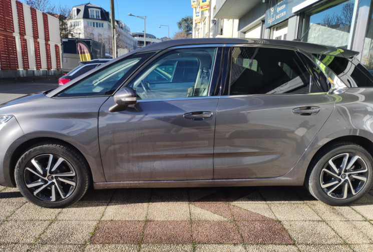 Citroën C4 SpaceTourer 1.2 THP 12V EAT8 S&S 131 cv Boîte auto SHINE 