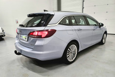 Opel Astra sport tourer 1.4 turbo 125 cv innovation / attelage / carplay / moteur à chaine