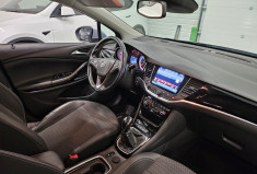 Opel Astra sport tourer 1.4 turbo 125 cv innovation / attelage / carplay / moteur à chaine