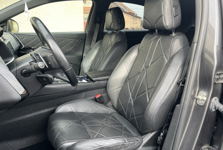 DS DS 7 Crossback 2.0 Blue HDi S&S 180 cv Boîte auto RIVOLI