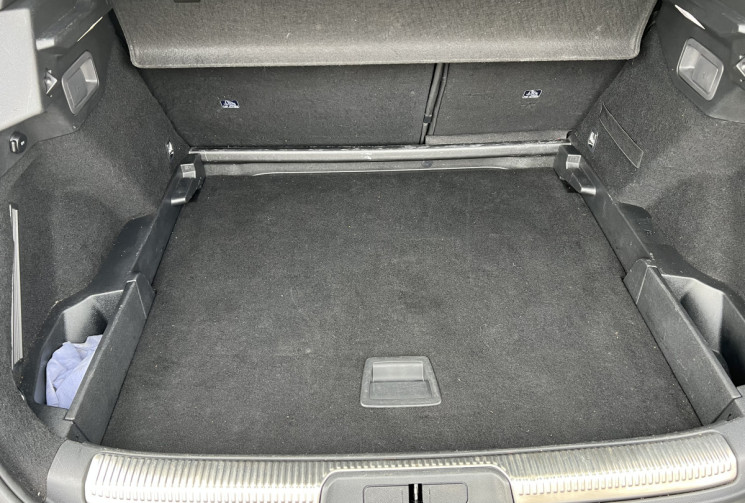 DS DS 7 Crossback 2.0 Blue HDi S&S 180 cv Boîte auto RIVOLI