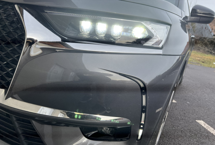 DS DS 7 Crossback 2.0 Blue HDi S&S 180 cv Boîte auto RIVOLI