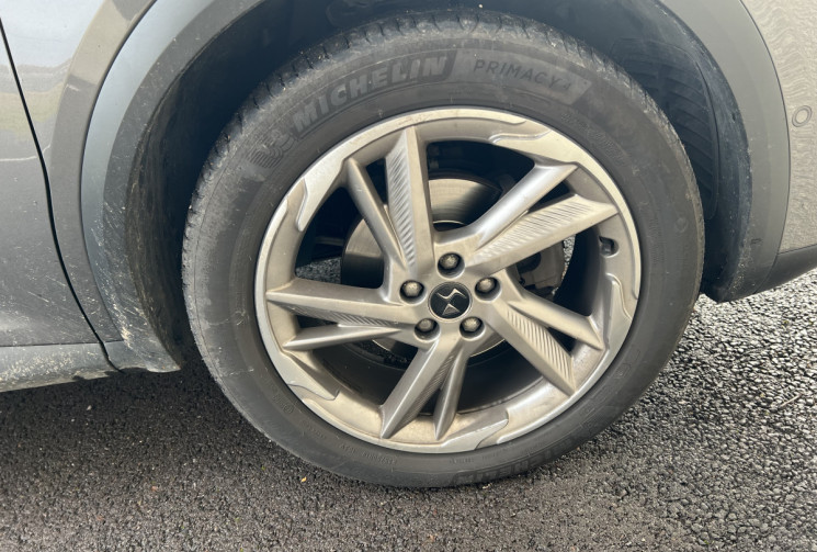 DS DS 7 Crossback 2.0 Blue HDi S&S 180 cv Boîte auto RIVOLI