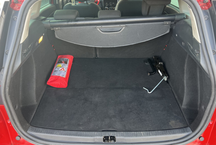 Renault Clio IV Estate 1.5 dCi Energy eco2 S&S 90 cv