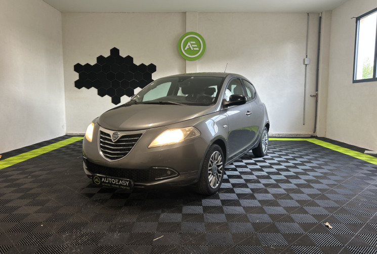 Lancia YPSILON II 1.2 8v 69 cv Gold Stop&Start 5p