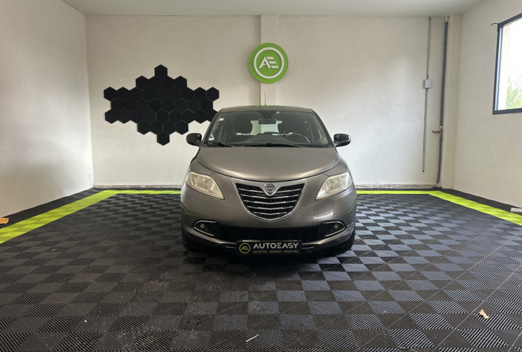 Lancia YPSILON II 1.2 8v 69 cv Gold Stop&Start 5p