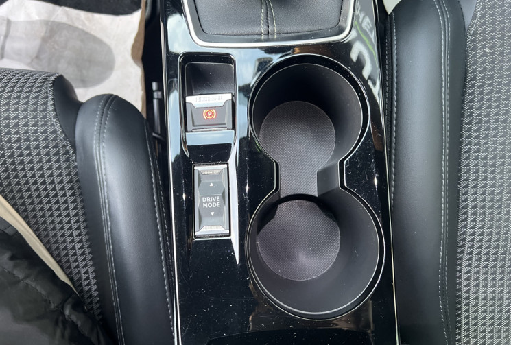 Peugeot 208 1.2i S&S 100 CH GT LINE BVM6