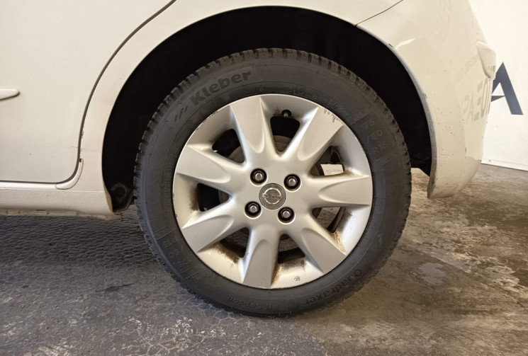 Nissan Micra 1.2 ESSENCE DIGT MOTEUR A CHAINE DE DISTRIBUTION ENTRETIEN A JOUR GARANTI 6 MOIS