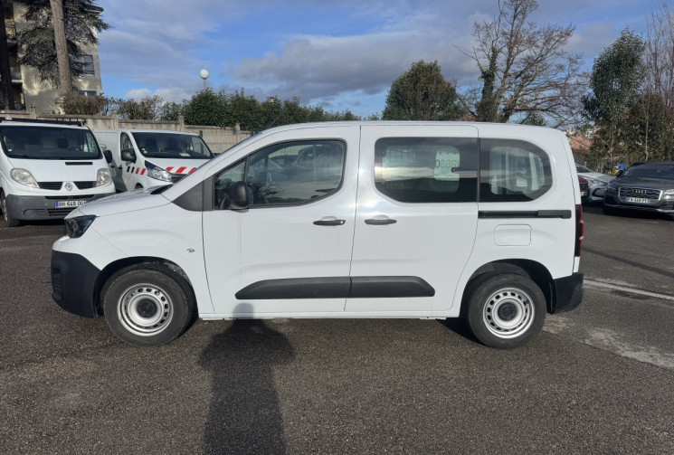 Peugeot Partner 110 CH / ACTIVE / 2300KM !