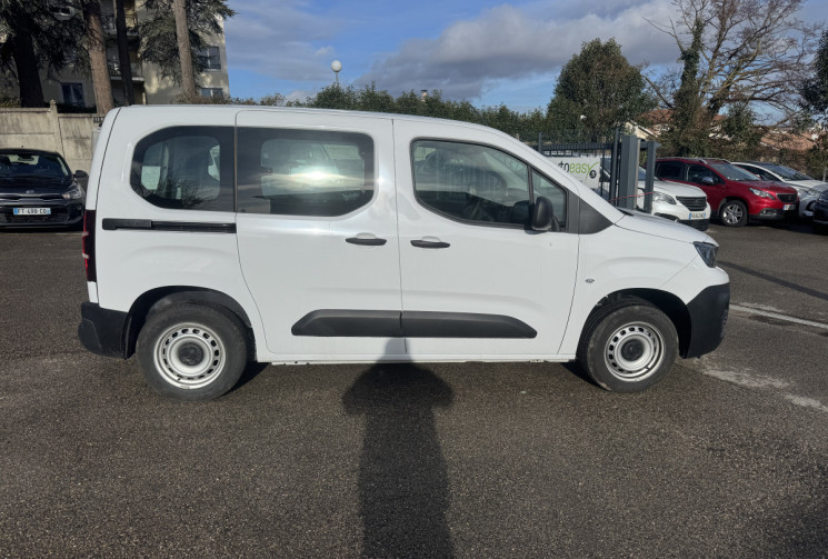 Peugeot Partner 110 CH / ACTIVE / 2300KM !