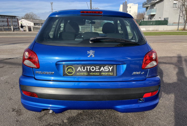 Peugeot 206+ 1.4 i TRENDY 75CV