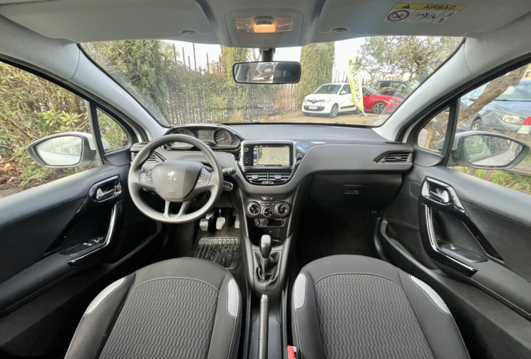 Peugeot 208 ACTIVE 5p Trés bon état / 43000km réel / 1.2 Puretech 82cv / 