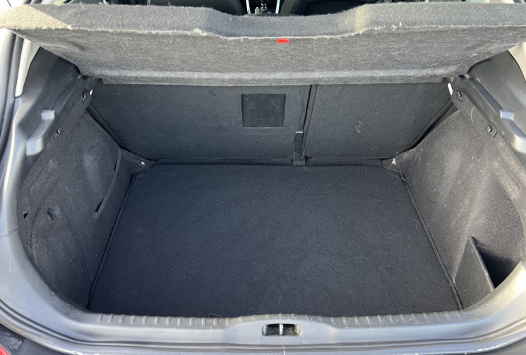 Peugeot 308 1.6 e-HDi 115cv SPORTIUM