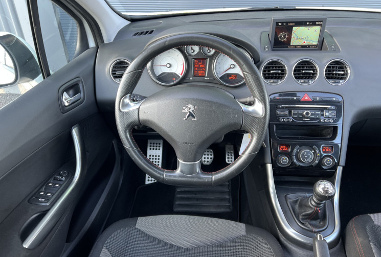 Peugeot 308 1.6 e-HDi 115cv SPORTIUM