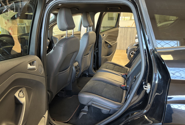 Ford Kuga Phase 2 1.5 ECOBOOST FLEXFUEL 4x2 150 ST LINE / CONTRÔLE TECHNIQUE VIERGE 