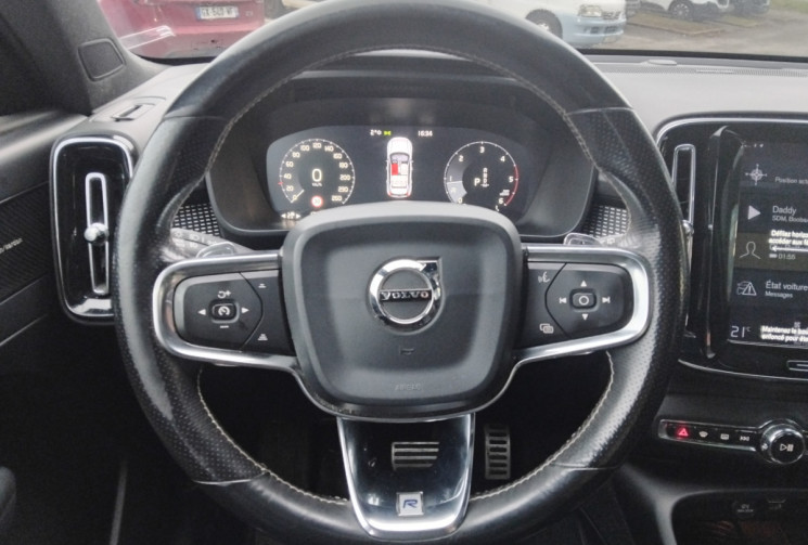 Volvo XC40 D4 AWD 190ch R-Design Geartronic 8 - HK -Caméra 360 -Toit Ouvrant
