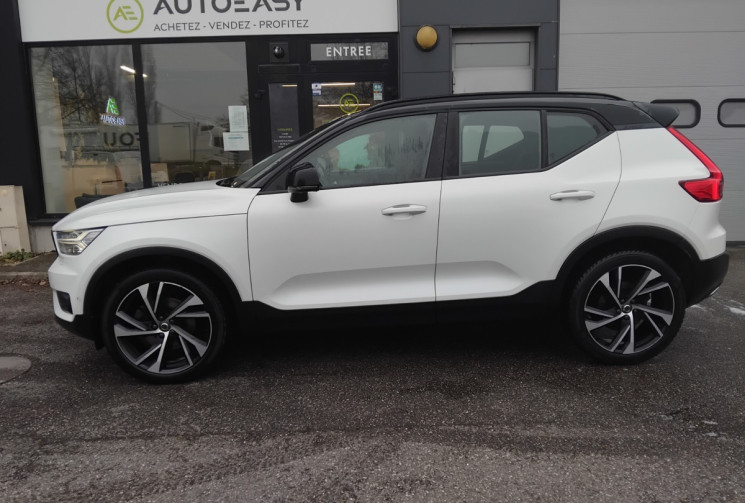Volvo XC40 D4 AWD 190ch R-Design Geartronic 8 - HK -Caméra 360 -Toit Ouvrant