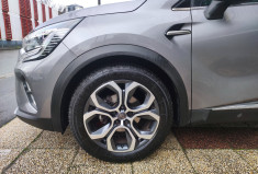 Renault Captur II 1.3 TCe  Mild Hybrid EDC7 140 cv / INTENS