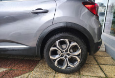 Renault Captur II 1.3 TCe  Mild Hybrid EDC7 140 cv / INTENS