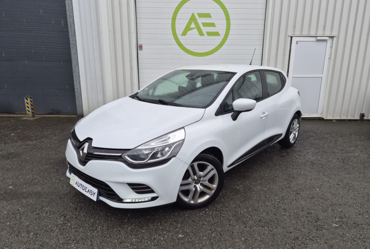 Renault Clio 0.9 TCE ENERGY 75CV * PREMIERE MAIN * CARPLAY * CARNET RENAULT 