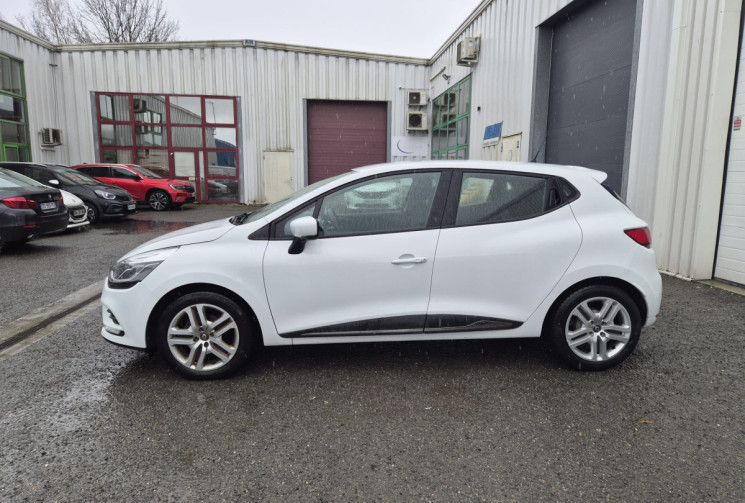 Renault Clio 0.9 TCE ENERGY 75CV * PREMIERE MAIN * CARPLAY * CARNET RENAULT 