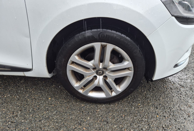 Renault Clio 0.9 TCE ENERGY 75CV * PREMIERE MAIN * CARPLAY * CARNET RENAULT 