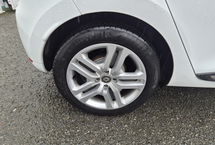 Renault Clio 0.9 TCE ENERGY 75CV * PREMIERE MAIN * CARPLAY * CARNET RENAULT 