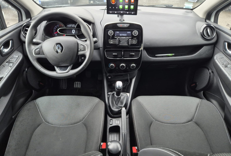 Renault Clio 0.9 TCE ENERGY 75CV * PREMIERE MAIN * CARPLAY * CARNET RENAULT 