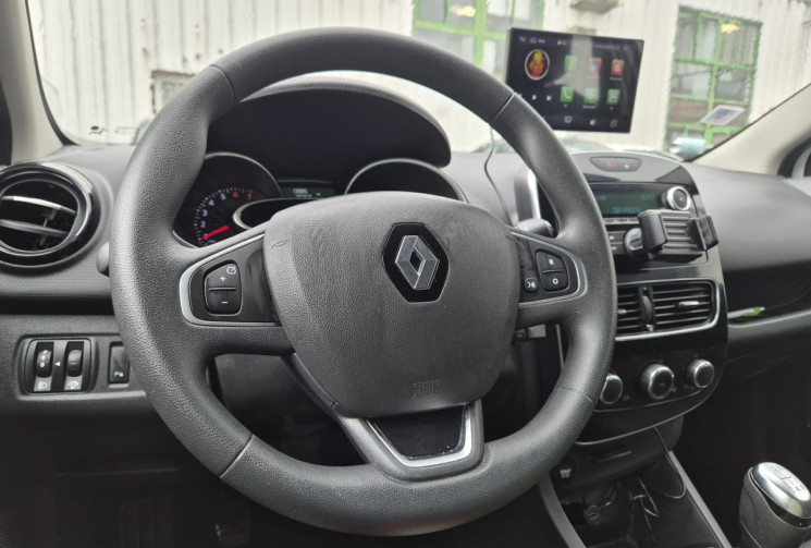 Renault Clio 0.9 TCE ENERGY 75CV * PREMIERE MAIN * CARPLAY * CARNET RENAULT 