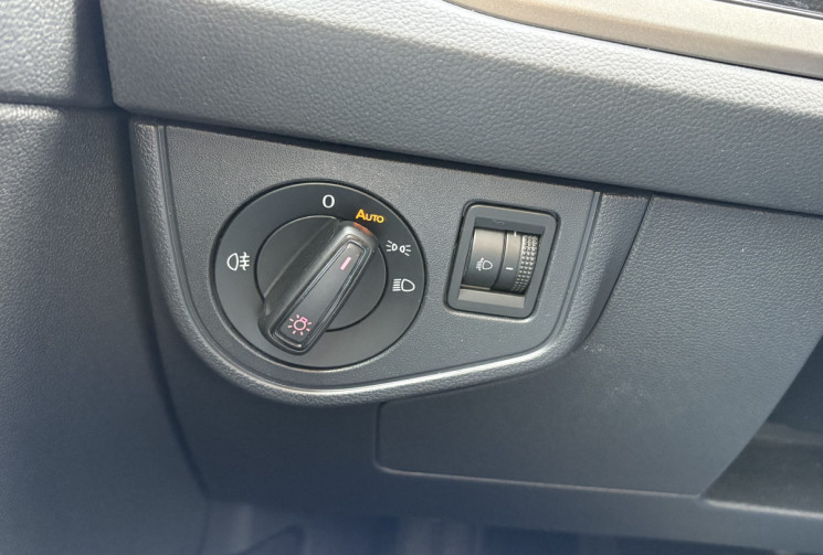 Volkswagen Polo VI 1.6 TDI 80ch Confortline Business * Carplay * Radar Av Ar