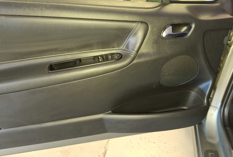 Peugeot 207 CC 1.6 TURBO 156 FELINE GARANTIE 12 MOIS