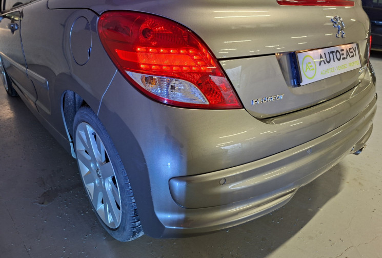 Peugeot 207 CC 1.6 TURBO 156 FELINE GARANTIE 12 MOIS