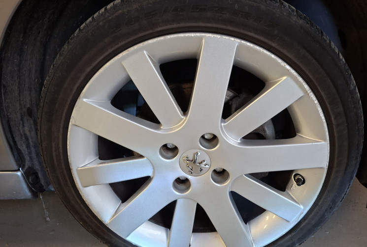 Peugeot 207 CC 1.6 TURBO 156 FELINE GARANTIE 12 MOIS