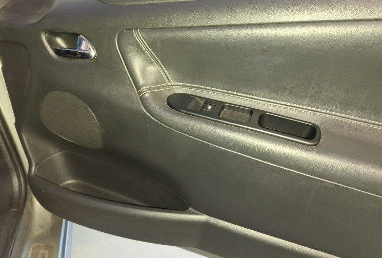 Peugeot 207 CC 1.6 TURBO 156 FELINE GARANTIE 12 MOIS