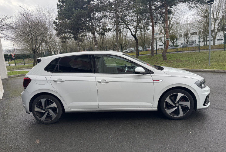 Volkswagen Polo  2.0 TSI GTI 200 DSG6 * Sièges Chauffant