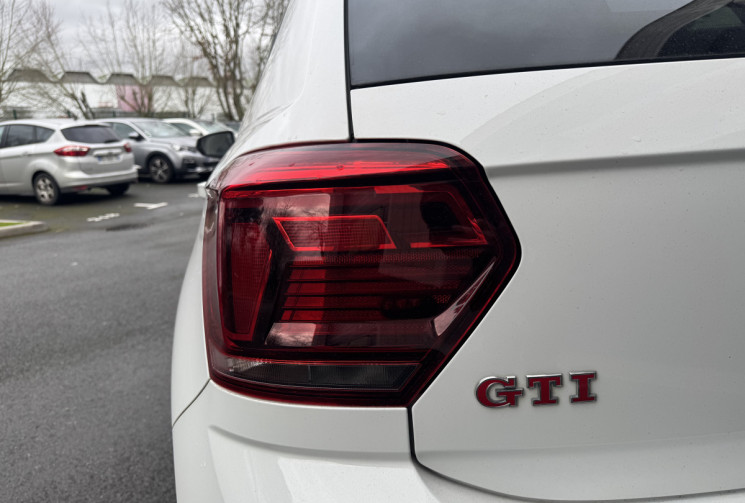 Volkswagen Polo  2.0 TSI GTI 200 DSG6 * Sièges Chauffant