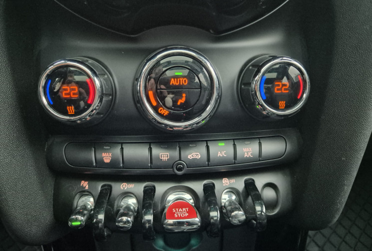 Mini Cooper D 116ch Heddon Street BVA7