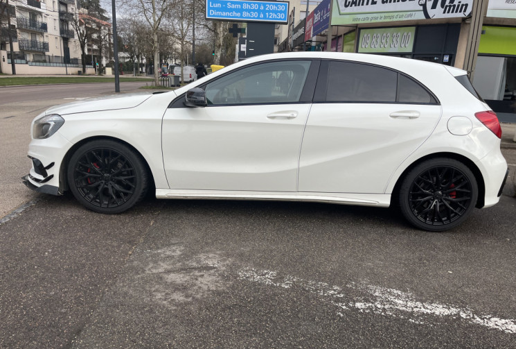 Mercedes Classe A 180 Turbo 1.6 i Turbo BlueEFFICIENCY S&S 122 cv