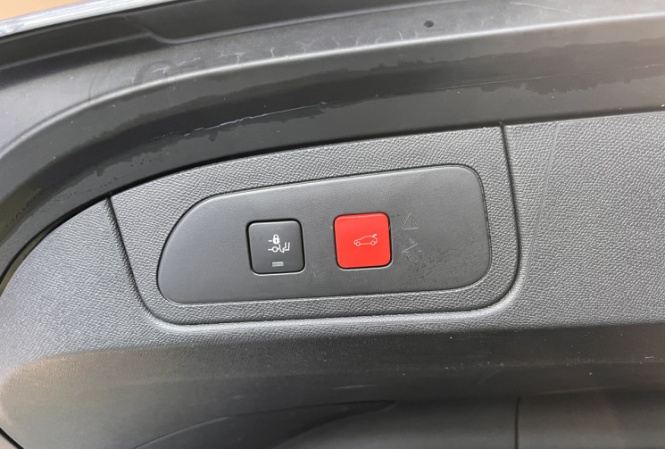 DS DS 7 Crossback 1.6 225 CH EAT8 PERFORMANCE LINE