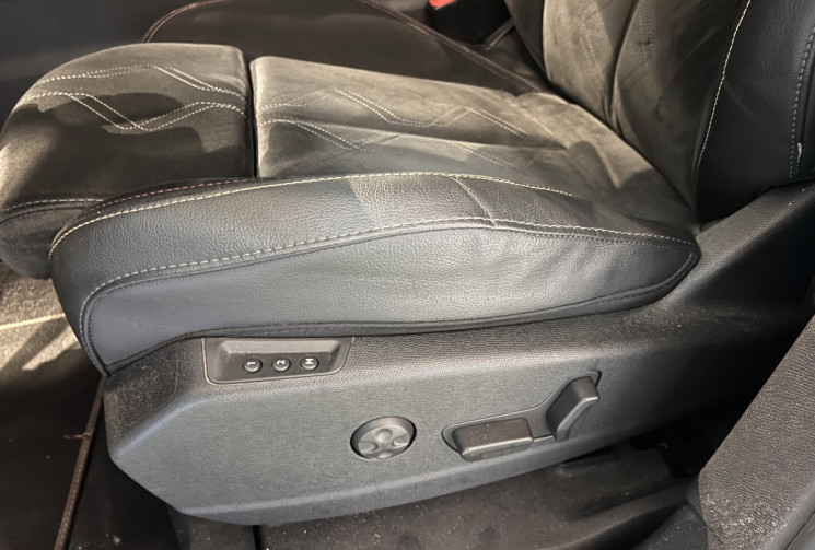 DS DS 7 Crossback 1.6 225 CH EAT8 PERFORMANCE LINE