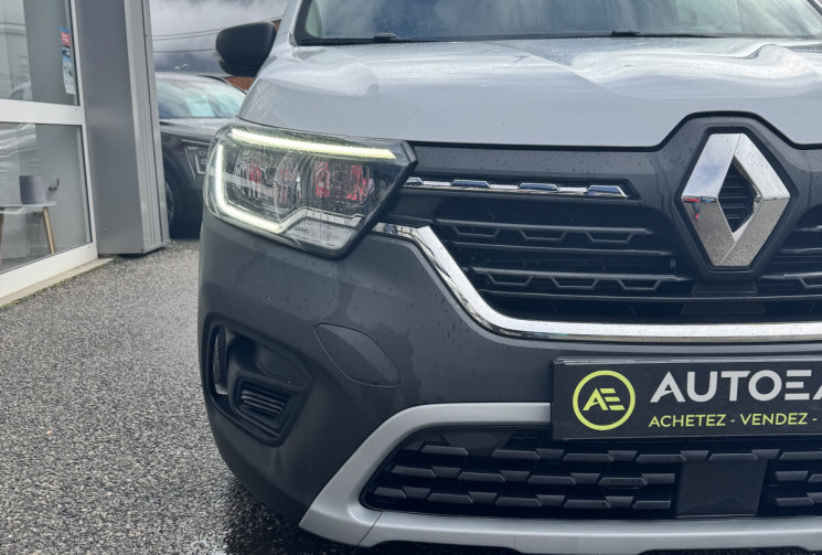Renault KANGOO EXPRESS 1.5 Blue dCi 95ch Confort 22 - 3 places - 14990€ HT
