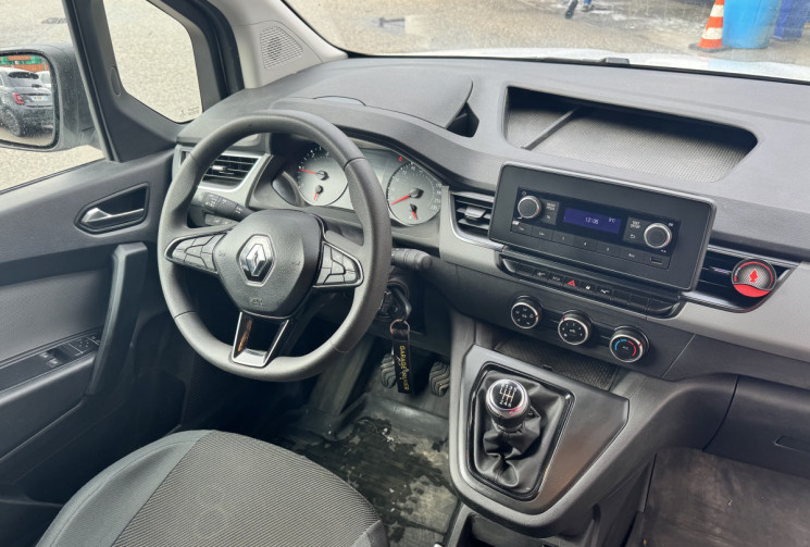 Renault KANGOO EXPRESS 1.5 Blue dCi 95ch Confort 22 - 3 places - 14990€ HT