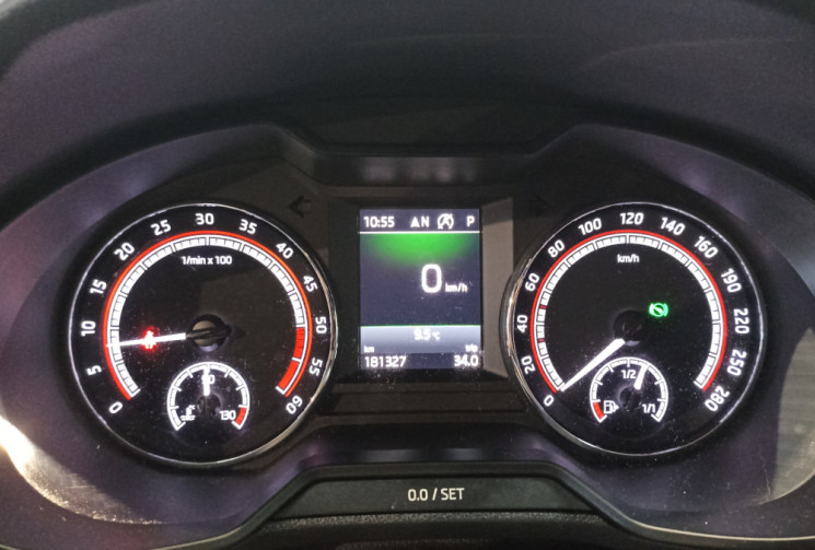 Skoda Octavia Combi 2.0 TDI 184 ch SCR RS DSG7 / entretien à jour