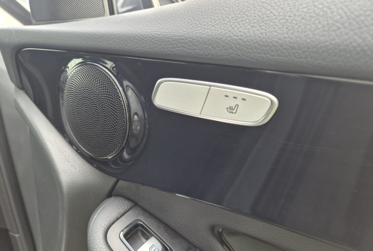 Mercedes GLC 250 2.0 i 16V 4MATIC  9G-Tronic 211 CV BOITE AUTO