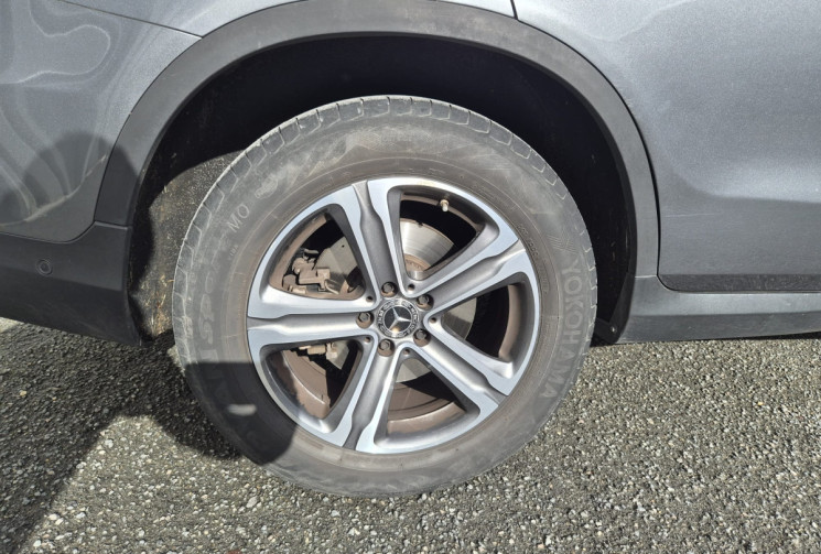 Mercedes GLC 250 2.0 i 16V 4MATIC  9G-Tronic 211 CV BOITE AUTO