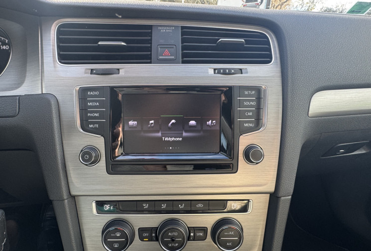 Volkswagen Golf VII 2L TDI 150 CONFORTLINE  / Radars AV AR /  Première main