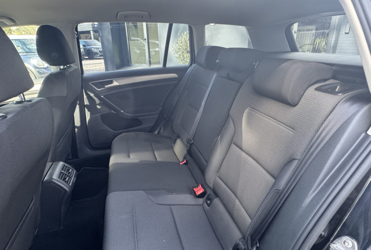 Volkswagen Golf VII 2L TDI 150ch CONFORTLINE  / Radars AV AR /  Première main