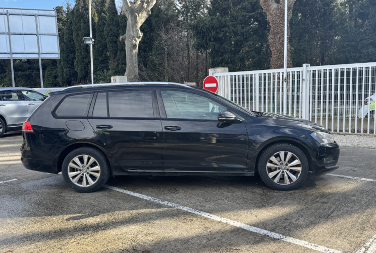 Volkswagen Golf VII 2L TDI 150 CONFORTLINE  / Radars AV AR /  Première main