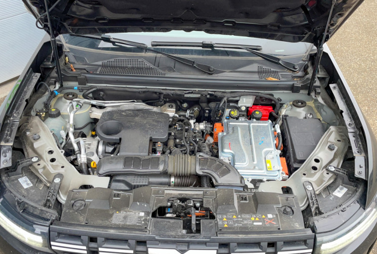 Dacia Duster 1.6 Hybrid 141cv HEV BVA CAM 360  ANGLE MORT SIEGES VOLANT CHAUFFANTS PNEUS 4 S